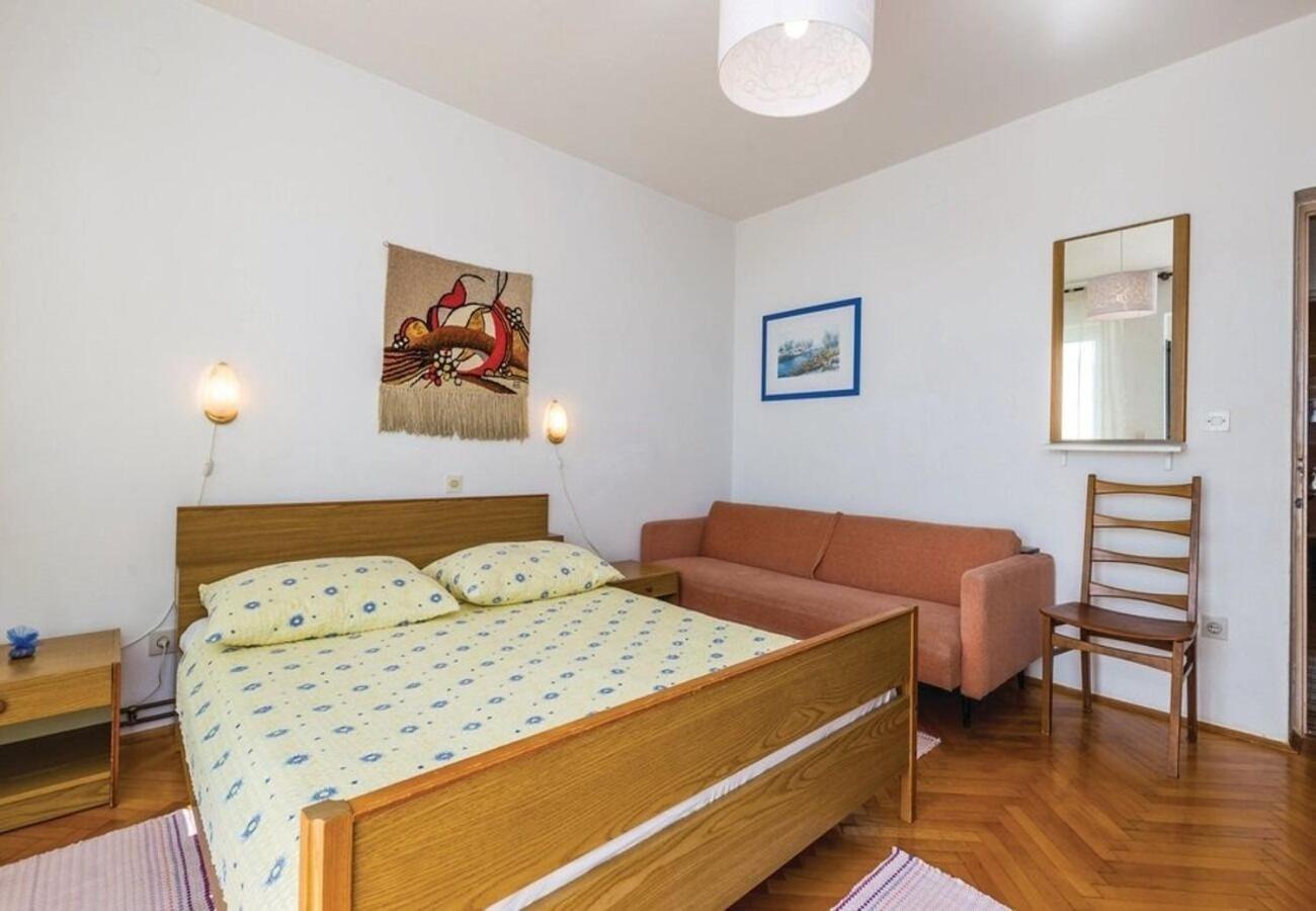 Apartment Dari لوفغان المظهر الخارجي الصورة